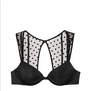Victoria’s Secret date bra